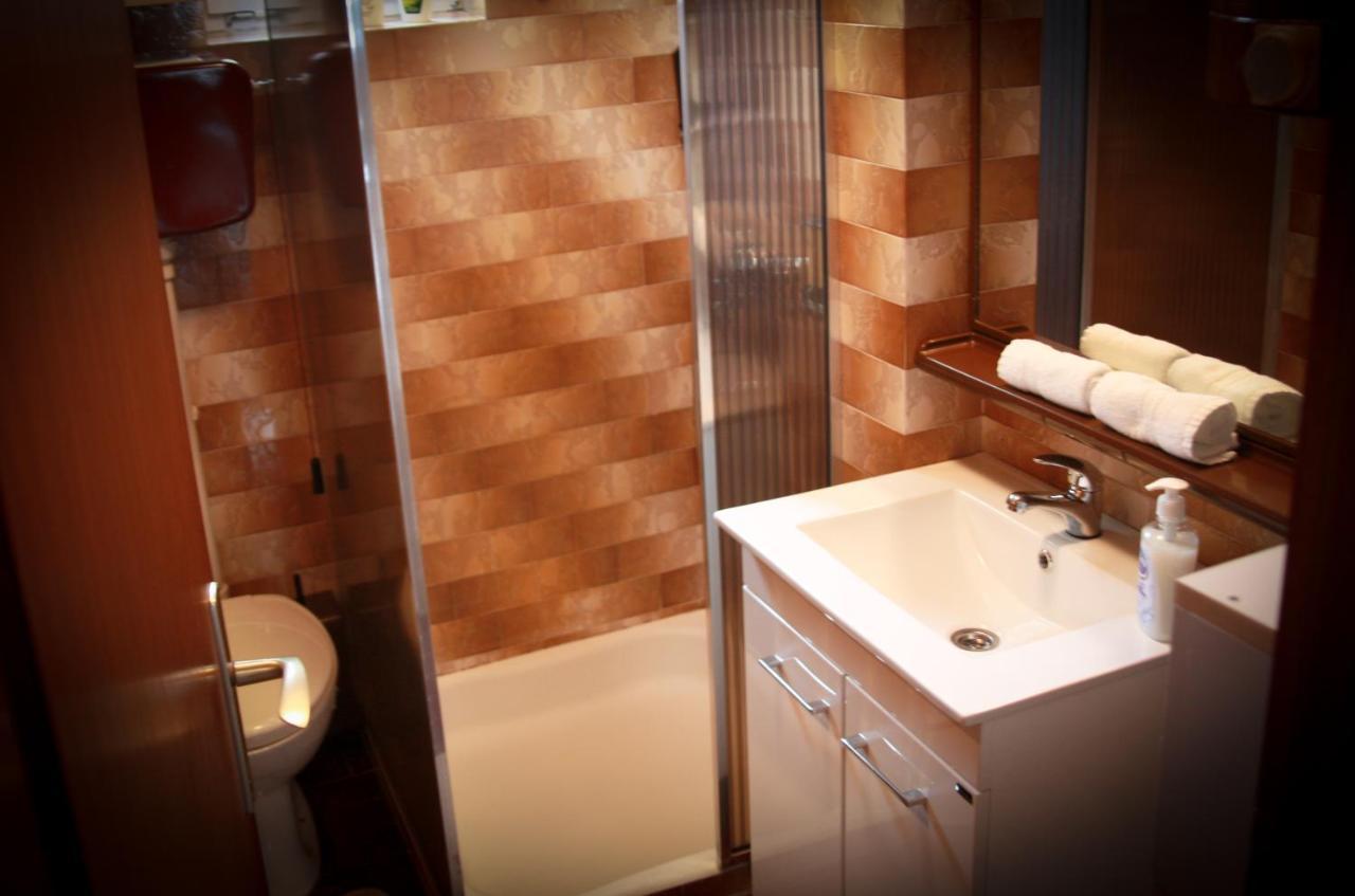 Blue Crystal Apartment ซูโบติกา ภายนอก รูปภาพ